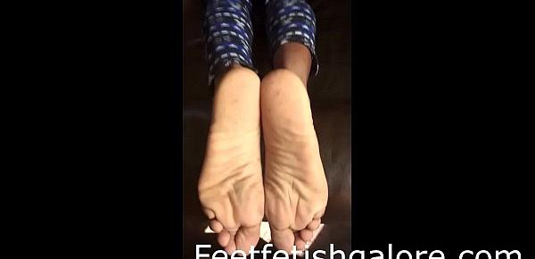  Homemade Comp of 11 Models Sprayed Feet Soles Preview